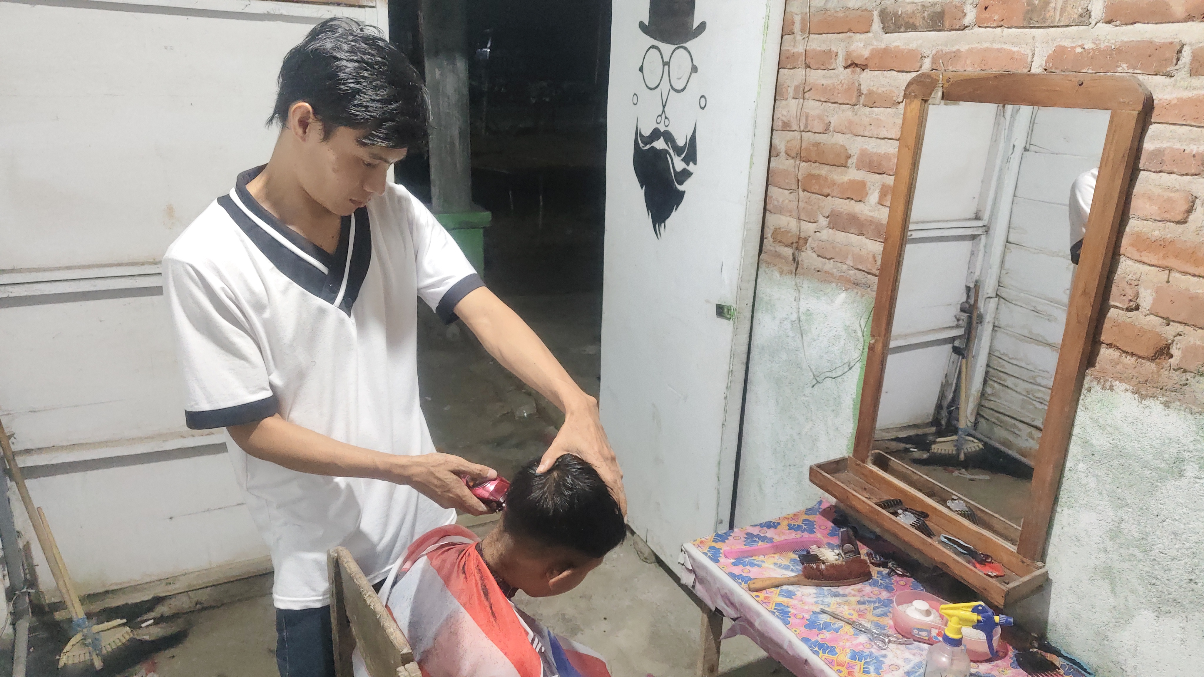 Potong Rambut Yusuf